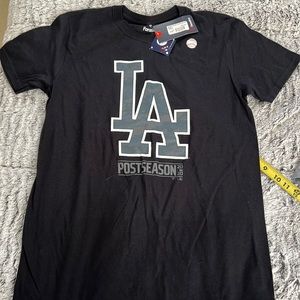 Dodgers tee shirt size medium NWT